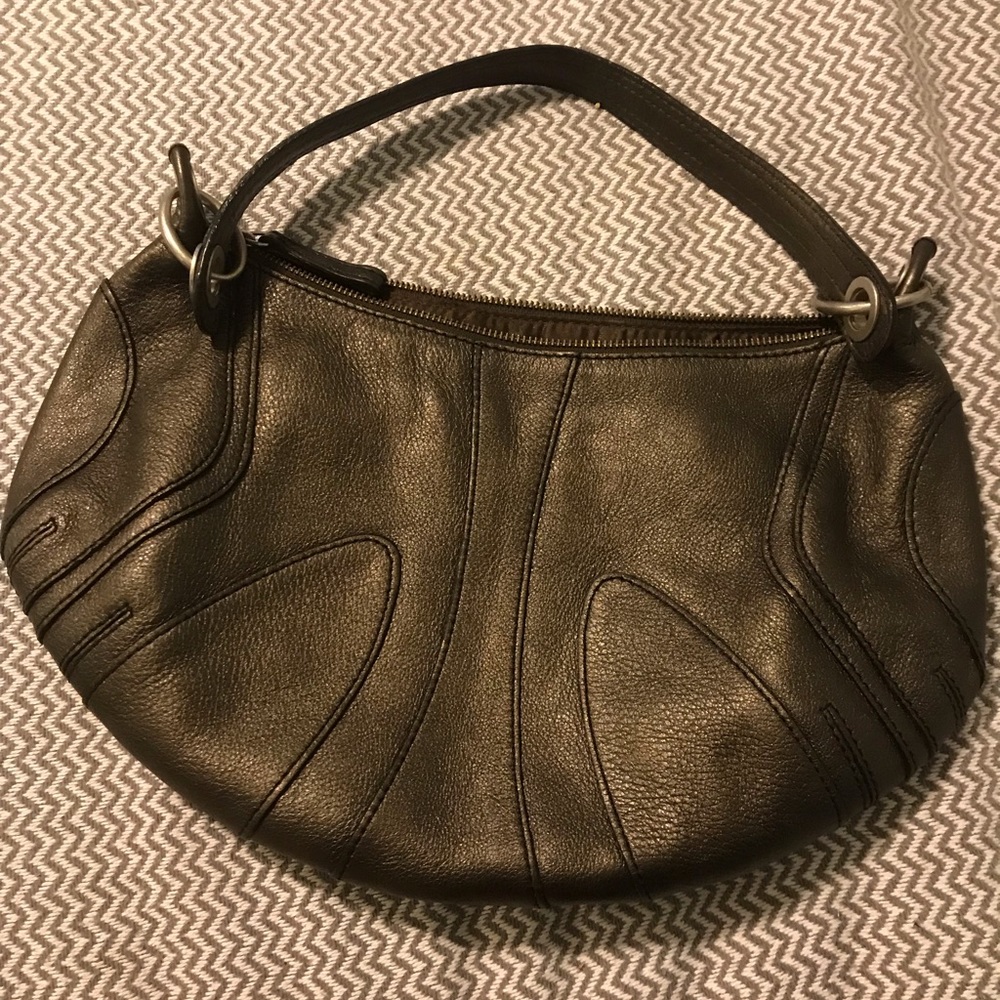 Banana Republic leather shoulder bag